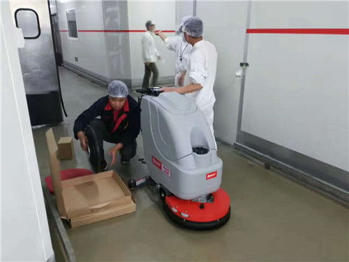 南寧食品廠引入洗地機提升環(huán)境衛(wèi)生與生產(chǎn)效率